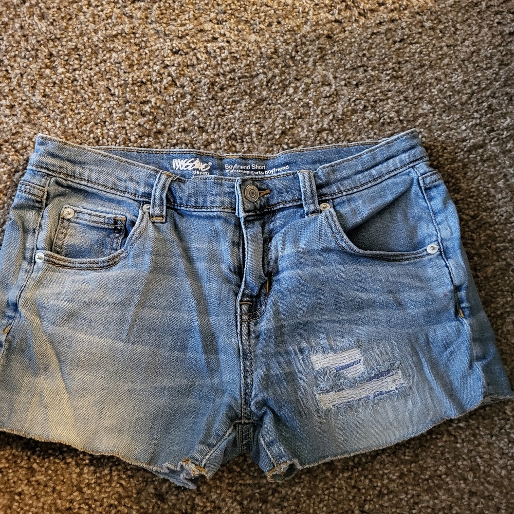Massimo Size 4/27 Jean shorts